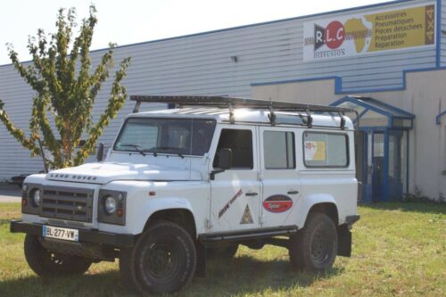BAS DE CAISSE ROCK SLIDER DEFENDER 110