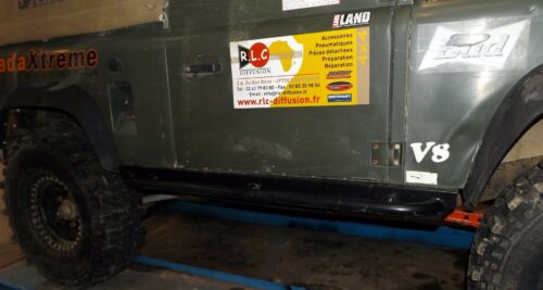 BAS DE CAISSE ROCK SLIDER DEFENDER 90