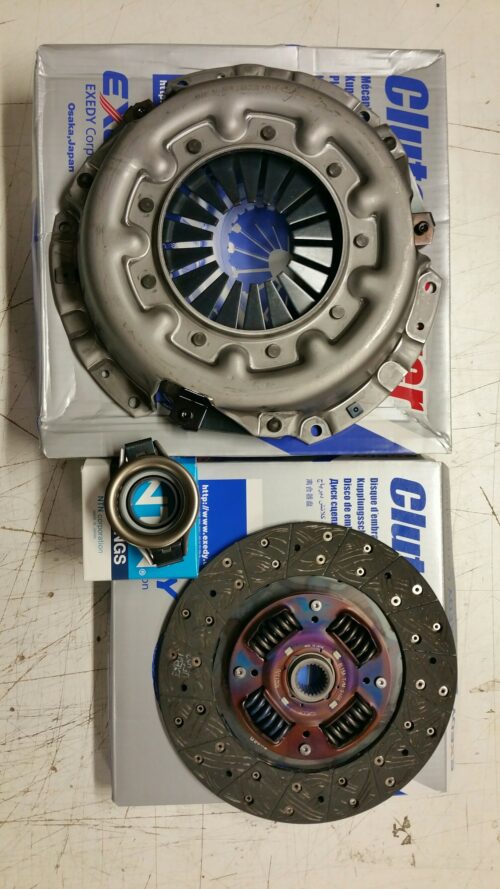 KIT EMBRAYAGE NISSAN D22