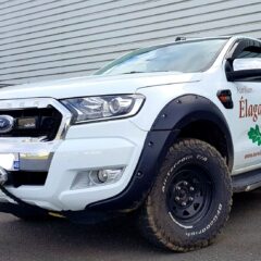 KIT 4 ELARGISSEURS D'AILE NOIR FORD RANGER T7